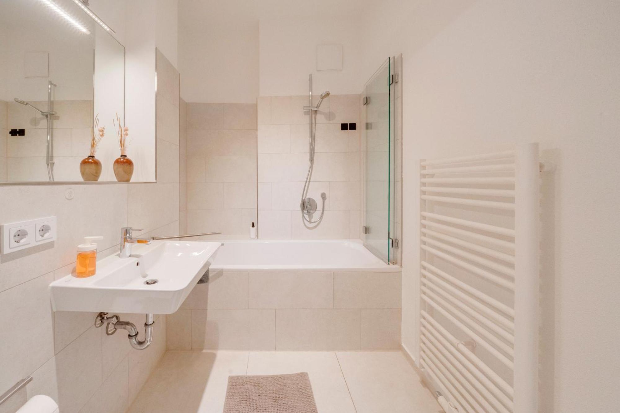 Neu-Luxus Apartment-Zentral In Altstadt-65-80Qm Augsburgo Exterior foto