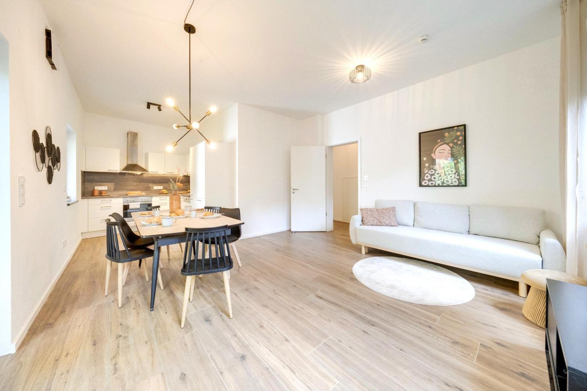 Neu-Luxus Apartment-Zentral In Altstadt-65-80Qm Augsburgo Exterior foto